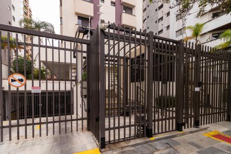 Apartamento à venda com 55m², 2 quartos e 2 vagas Apartamento à venda com 55m², 2 quartos e 2 vagasFachada