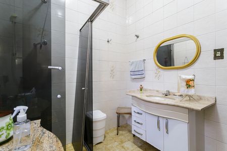 Casa à venda com 130m², 3 quartos e 3 vagas Casa à venda com 130m², 3 quartos e 3 vagasBanheiro Social