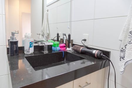 Apartamento à venda com 57m², 3 quartos e 1 vaga Apartamento à venda com 57m², 3 quartos e 1 vagaBanheiro Suíte