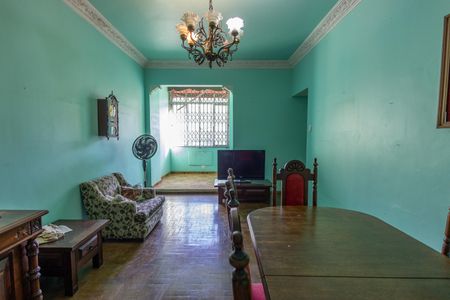 Apartamento à venda com 116m², 3 quartos e sem vagaSala