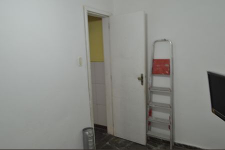 Casa de condomínio à venda com 95m², 5 quartos e 1 vagaQuarto 4