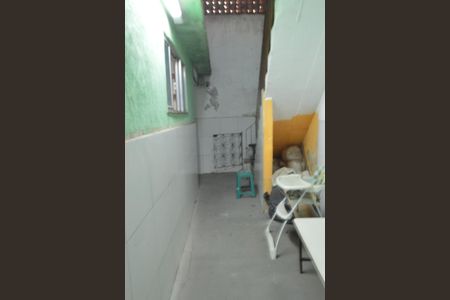 Casa de condomínio à venda com 95m², 5 quartos e 1 vagaÁrea de Serviço