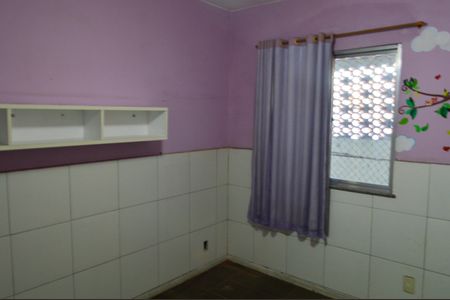 Casa de condomínio à venda com 95m², 5 quartos e 1 vagaQuarto 2