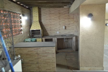 Casa de condomínio à venda com 95m², 5 quartos e 1 vagaTerraço