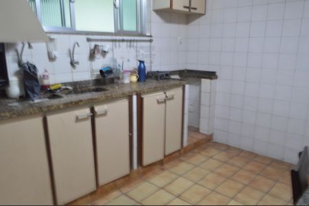 Casa de condomínio à venda com 95m², 5 quartos e 1 vagaCozinha
