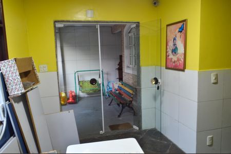 Casa de condomínio à venda com 95m², 5 quartos e 1 vagaSala 1