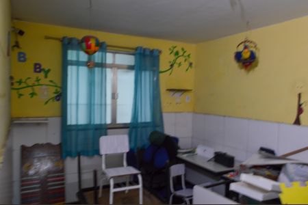 Casa de condomínio à venda com 95m², 5 quartos e 1 vagaSala 2