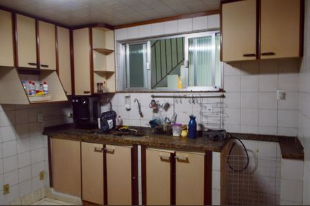 Casa de condomínio à venda com 95m², 5 quartos e 1 vagaCozinha