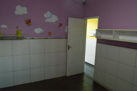 Casa de condomínio à venda com 95m², 5 quartos e 1 vagaQuarto 2