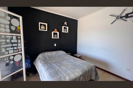Casa à venda com 200m², 3 quartos e 3 vagasQuarto 2