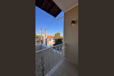 Casa à venda com 200m², 3 quartos e 3 vagasvaranda do Quarto 3