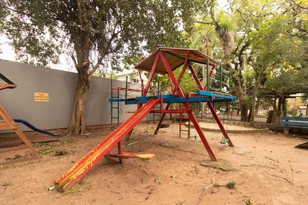 Apartamento à venda com 43m², 1 quarto e sem vaga Apartamento à venda com 43m², 1 quarto e sem vagaÁrea comum - Playground