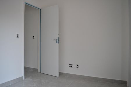 Apartamento à venda com 65m², 2 quartos e 1 vagaSuíte