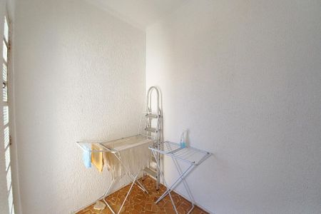 Casa à venda com 235m², 6 quartos e 4 vagas Casa à venda com 235m², 6 quartos e 4 vagasQuarto 5 - Suíte