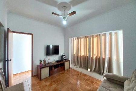 Casa à venda com 235m², 6 quartos e 4 vagas Casa à venda com 235m², 6 quartos e 4 vagasSala  2