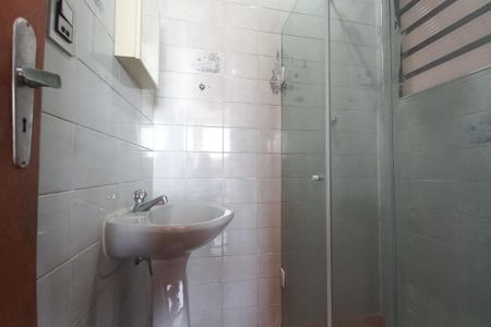 Casa à venda com 235m², 6 quartos e 4 vagas Casa à venda com 235m², 6 quartos e 4 vagasBanheiro da Suíte 2