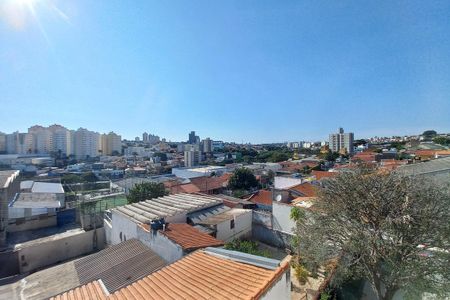 Casa à venda com 235m², 6 quartos e 4 vagas Casa à venda com 235m², 6 quartos e 4 vagasVista da Lavandria