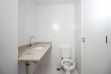 Studio à venda com 26m², 1 quarto e 1 vaga Studio à venda com 26m², 1 quarto e 1 vagaBanheiro