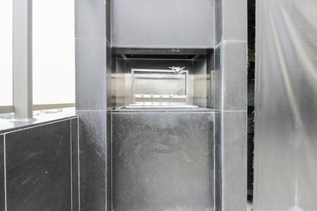 Studio à venda com 26m², 1 quarto e 1 vaga Studio à venda com 26m², 1 quarto e 1 vagaÁrea comum