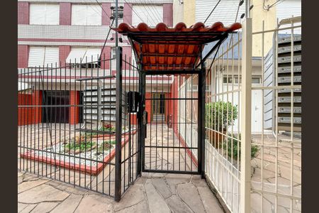 Apartamento para alugar com 130m², 3 quartos e 1 vaga Apartamento para alugar com 130m², 3 quartos e 1 vagaFachada