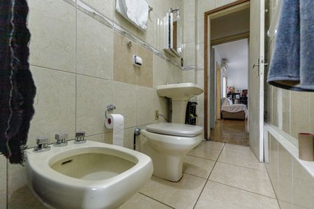 Apartamento para alugar com 130m², 3 quartos e 1 vaga Apartamento para alugar com 130m², 3 quartos e 1 vagaBanheiro Social