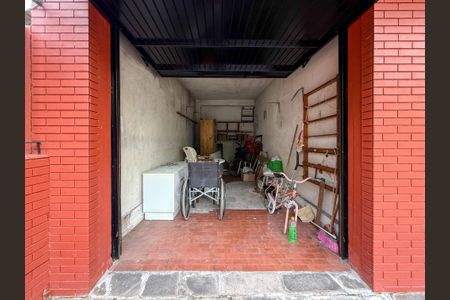 Apartamento para alugar com 130m², 3 quartos e 1 vaga Apartamento para alugar com 130m², 3 quartos e 1 vagaGaragem