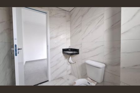 Apartamento à venda com 65m², 2 quartos e 1 vaga Apartamento à venda com 65m², 2 quartos e 1 vagaBanheiro da Suíte 1