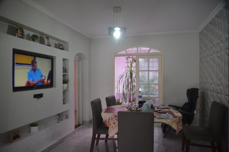 Casa à venda com 350m², 5 quartos e 4 vagasCozinha