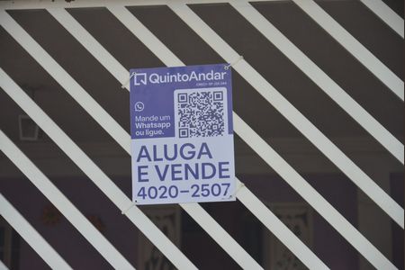 Casa à venda com 350m², 5 quartos e 4 vagasPlaca