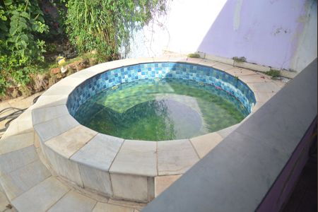 Casa à venda com 350m², 5 quartos e 4 vagasPiscina