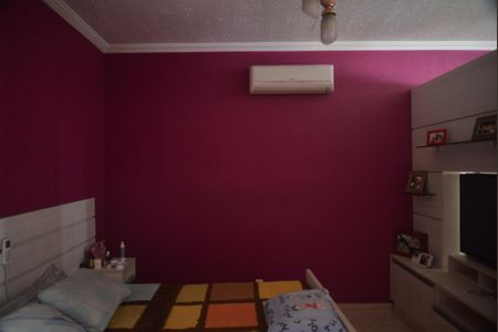 Casa à venda com 350m², 5 quartos e 4 vagasSuíte 2