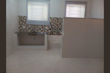 Casa à venda com 98m², 3 quartos e 1 vaga