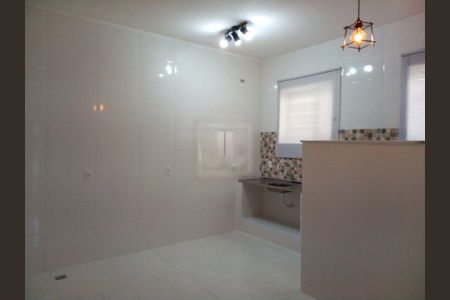 Casa à venda com 98m², 3 quartos e 1 vaga