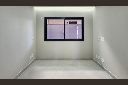 Casa à venda com 285m², 3 quartos e 1 vaga Casa à venda com 285m², 3 quartos e 1 vagaEscritório/quarto