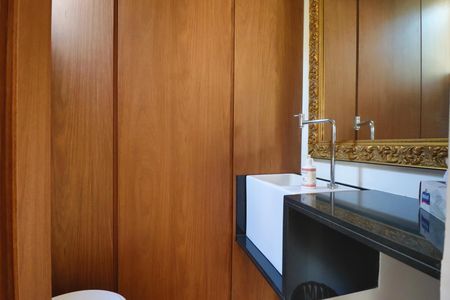 Casa à venda com 184m², 3 quartos e 4 vagasLavabo