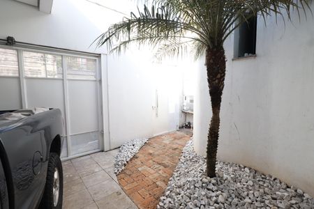 Casa à venda com 184m², 3 quartos e 4 vagasGaragem