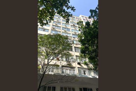 Apartamento à venda com 35m², 1 quarto e 1 vagaFachada