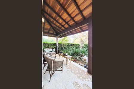 Casa de condomínio à venda com 680m², 4 quartos e 4 vagasVaranda da Suíte master