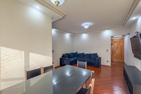 Apartamento à venda com 96m², 4 quartos e 2 vagasSala