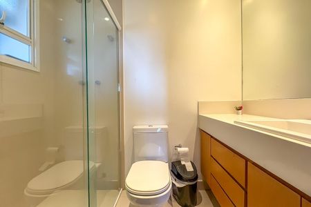 Apartamento à venda com 96m², 4 quartos e 2 vagasBanheiro