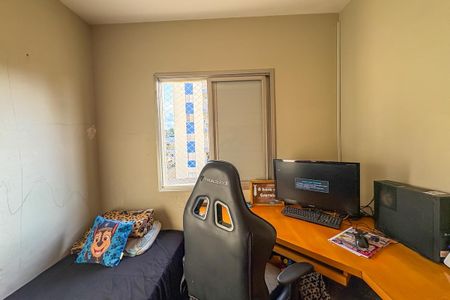 Apartamento à venda com 96m², 4 quartos e 2 vagasQuarto 2