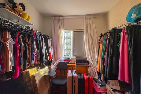 Apartamento à venda com 96m², 4 quartos e 2 vagasQuarto 3