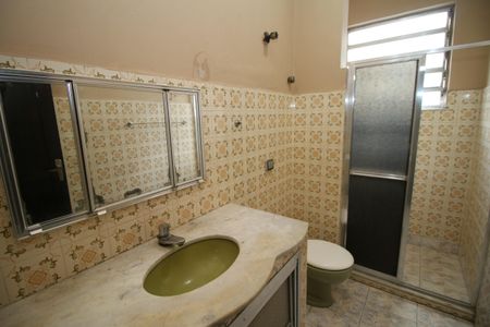Apartamento à venda com 71m², 3 quartos e sem vagaBanheiro