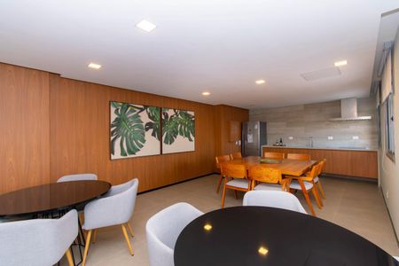 Apartamento à venda com 43m², 2 quartos e 1 vagaÁrea comum