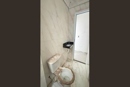 Apartamento à venda com 65m², 2 quartos e 1 vaga Apartamento à venda com 65m², 2 quartos e 1 vagaBanheiro Corredor