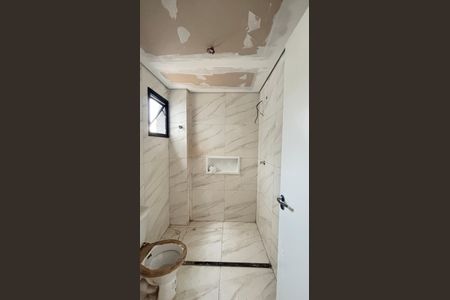 Apartamento à venda com 65m², 2 quartos e 1 vaga Apartamento à venda com 65m², 2 quartos e 1 vagaBanheiro da Suíte