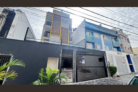 Apartamento à venda com 65m², 2 quartos e 1 vaga Apartamento à venda com 65m², 2 quartos e 1 vagaFachada