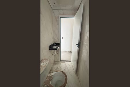 Apartamento à venda com 65m², 2 quartos e 1 vaga Apartamento à venda com 65m², 2 quartos e 1 vagaBanheiro Corredor