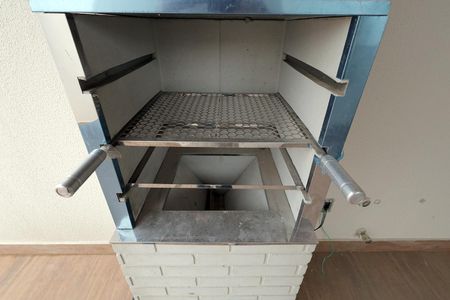 Apartamento à venda com 94m², 2 quartos e 1 vaga Apartamento à venda com 94m², 2 quartos e 1 vagaÁrea comum - Churrasqueira