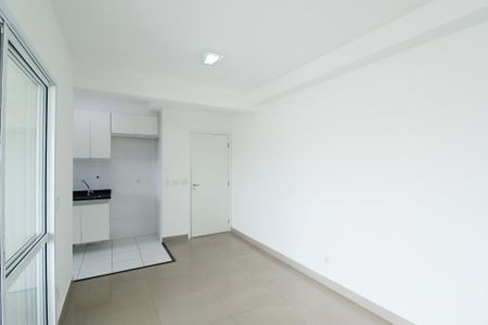 Apartamento à venda com 75m², 2 quartos e 1 vaga Apartamento à venda com 75m², 2 quartos e 1 vagaSala